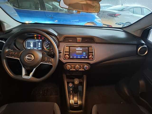 Nissan Versa