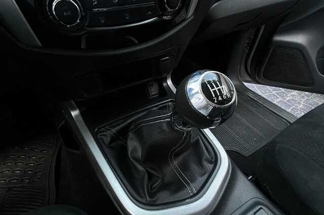 Nissan NP300 Frontier