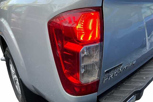 Nissan NP300 Frontier