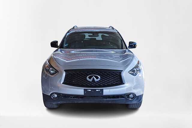 Infiniti QX70