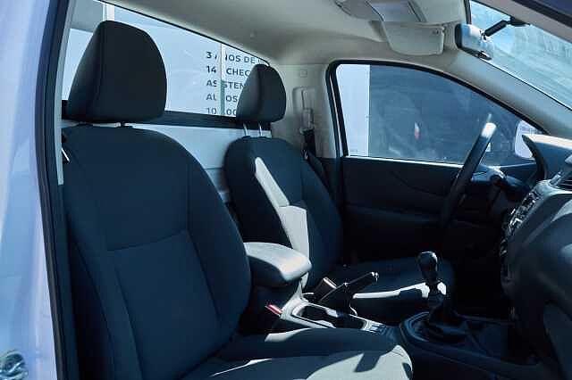 Nissan NP300 Pick Up