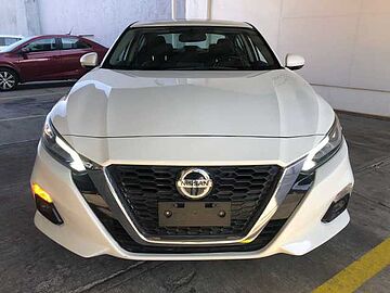Nissan Altima  Blanco