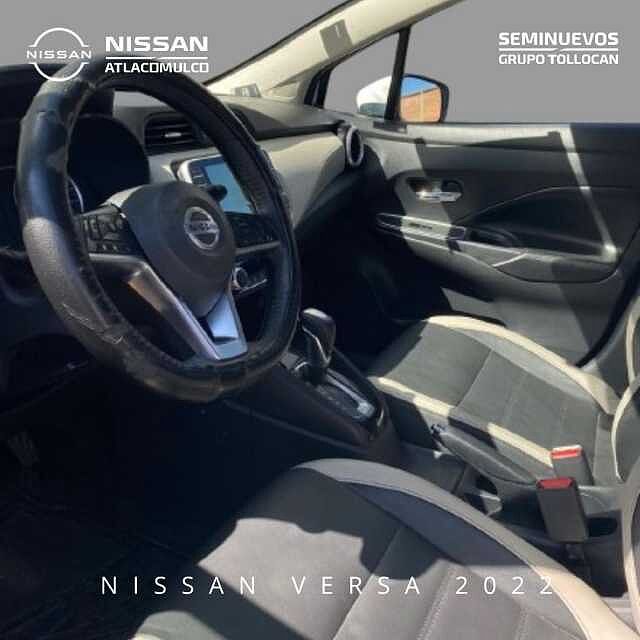 Nissan Versa