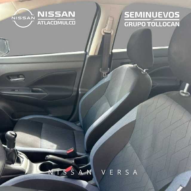 Nissan Versa