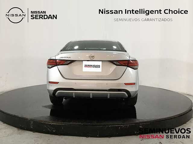 Nissan Sentra