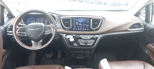 Chrysler Pacifica