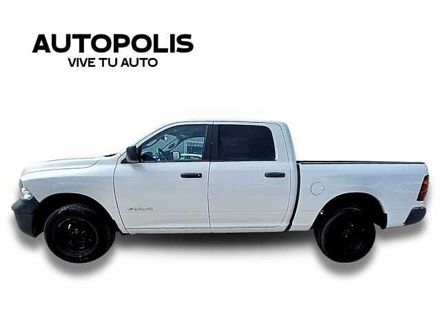 Dodge RAM 1500 V6