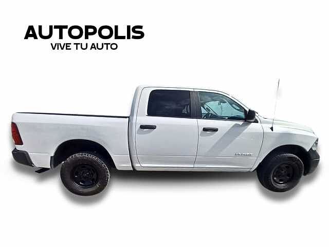 Dodge RAM 1500 V6