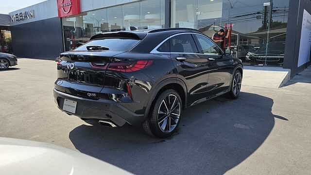 Infiniti QX55
