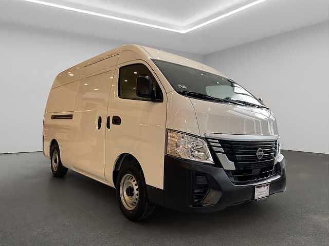 Nissan Urvan