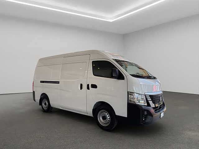 Nissan Urvan