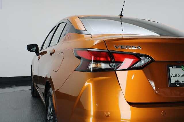Nissan Versa