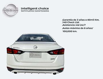 Nissan Altima  Blanco