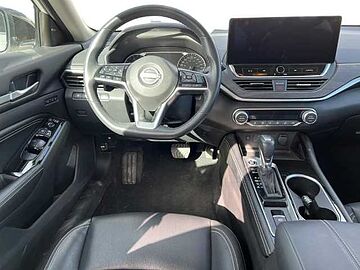 Nissan Altima  Blanco