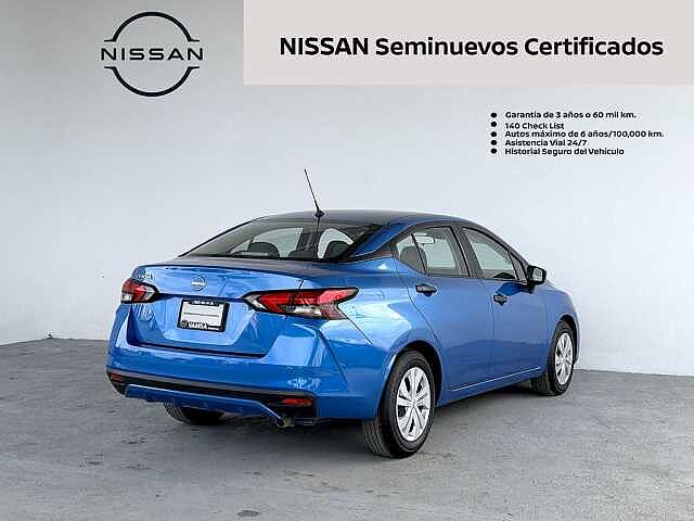 Nissan Versa