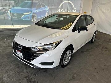 Nissan Versa  Blanco