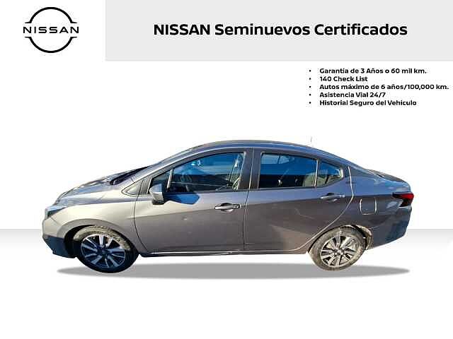 Nissan Versa