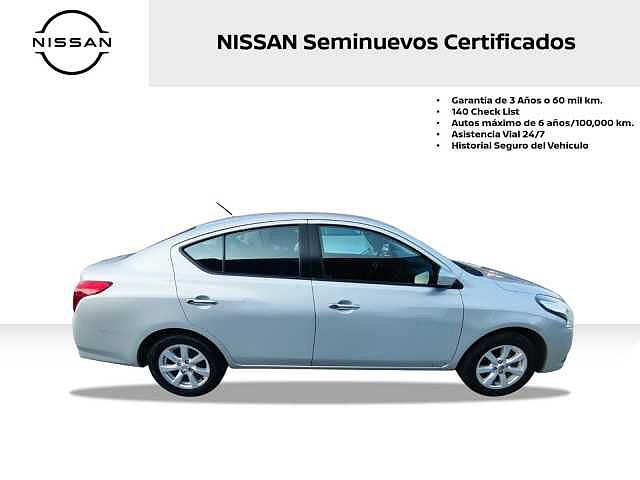 Nissan Versa
