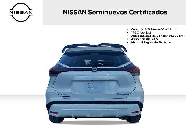 Nissan Kicks