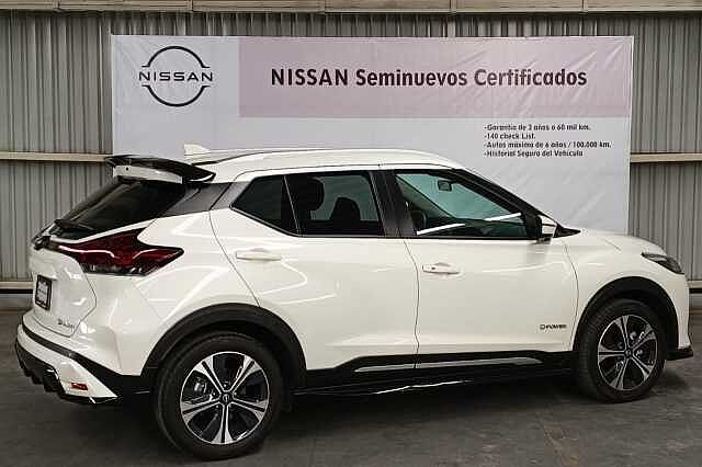 Nissan KICKS PLAY E-POWER