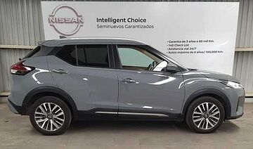 Nissan Kicks  Gris