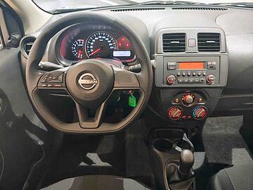 Nissan March  Gris