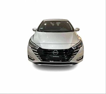 Nissan Versa  Plata