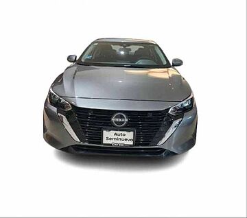 Nissan Sentra  Gris