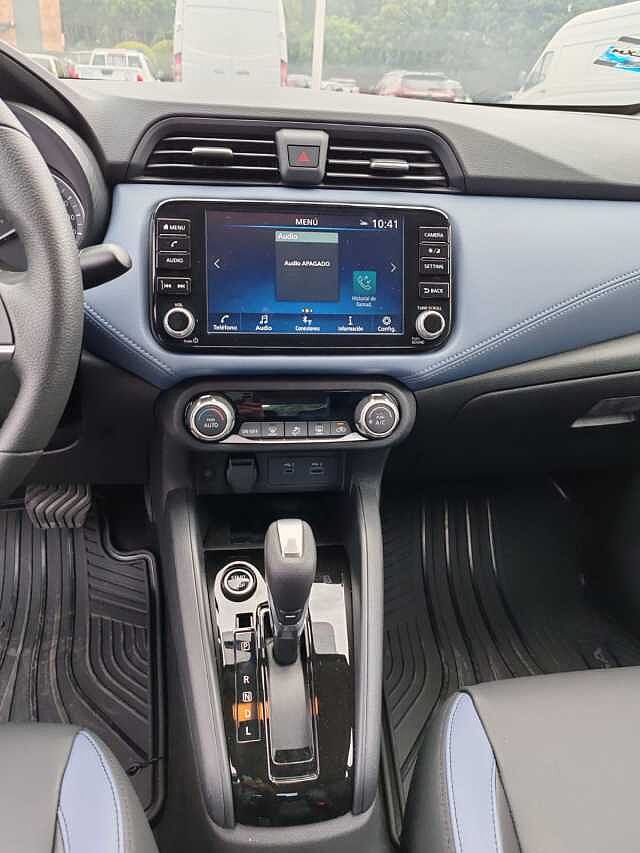 Nissan Versa