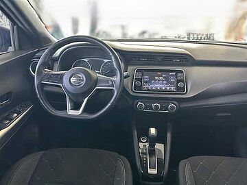 Nissan Kicks  Azul