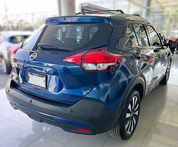 Nissan Kicks  Azul