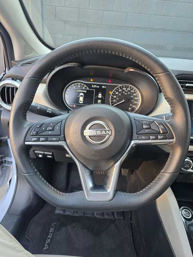 Nissan Versa