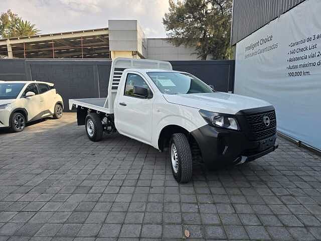 Nissan NP300