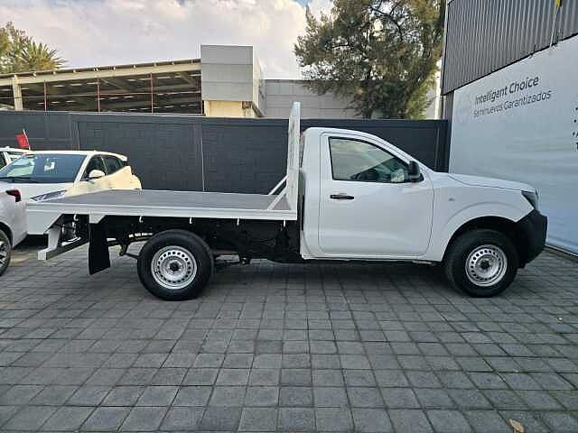 Nissan NP300