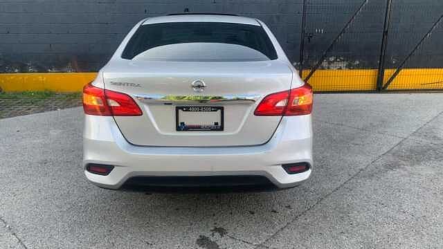 Nissan Sentra