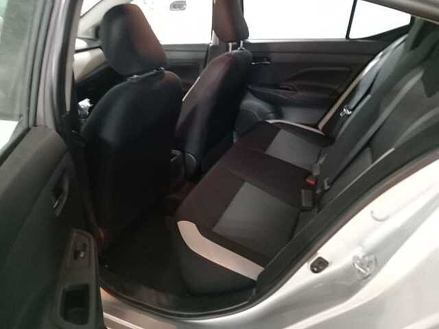 Nissan Versa