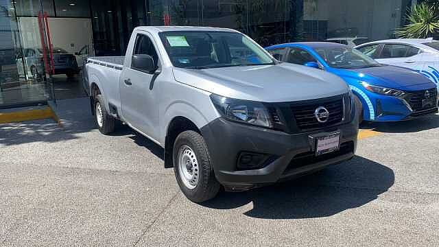 Nissan NP300