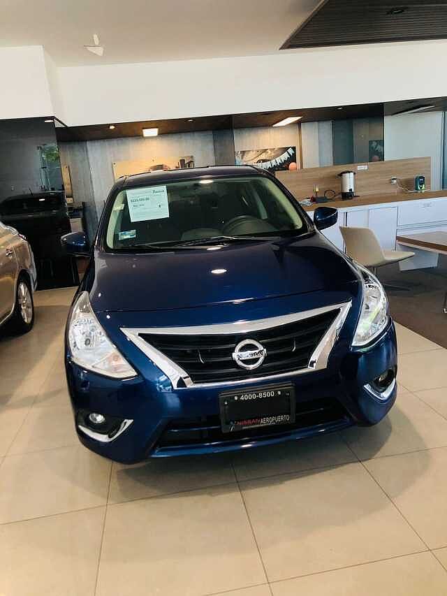 Nissan Versa