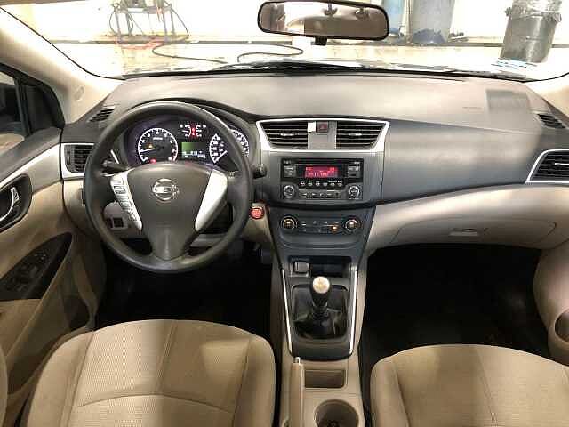 Nissan Sentra