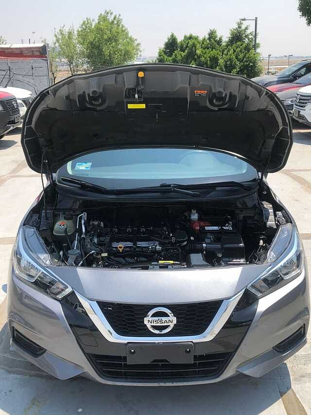 Nissan Versa