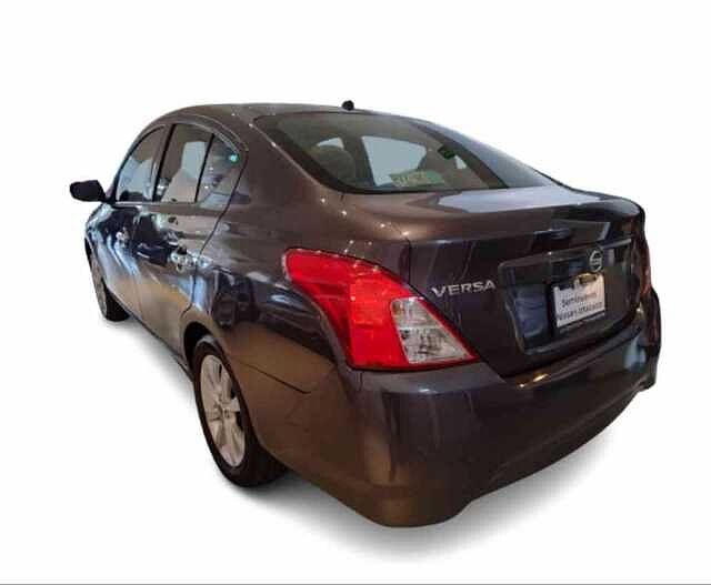 Nissan Versa