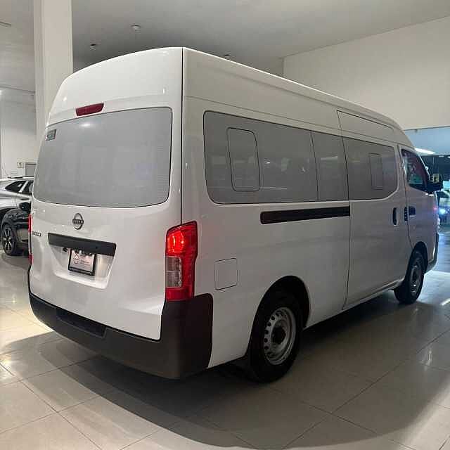 Nissan Urvan