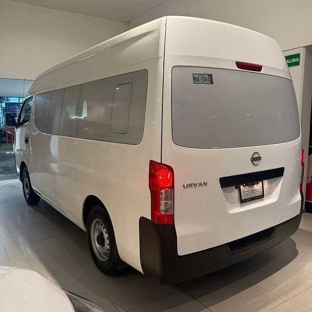 Nissan Urvan