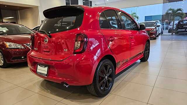 Nissan March