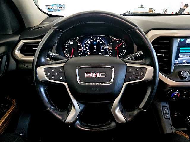 GMC Acadia