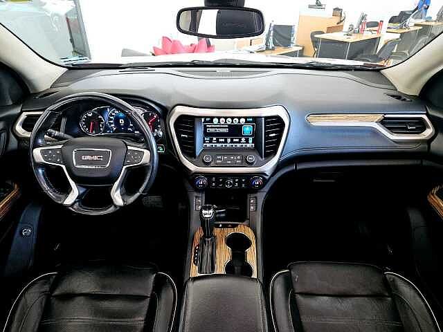 GMC Acadia