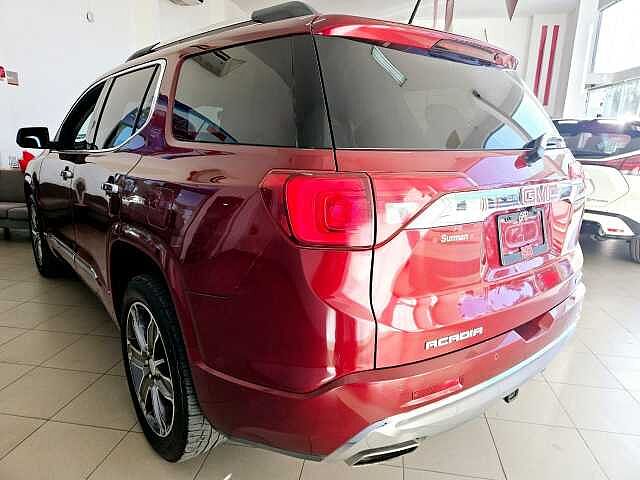 GMC Acadia