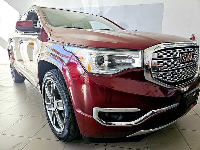 GMC Acadia
