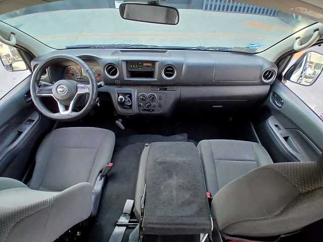 Nissan Urvan
