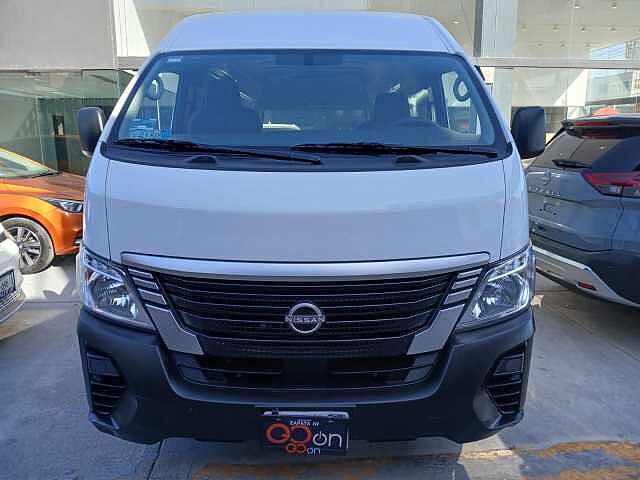 Nissan Urvan